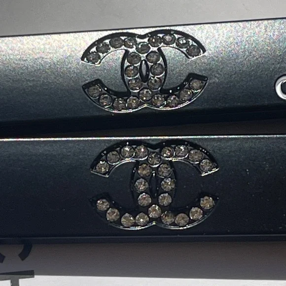 🌺New With Box Chanel Beauty Hair Clip Gift Set 2 Pcs Rare Item Black🌺 - Picture 9 of 13